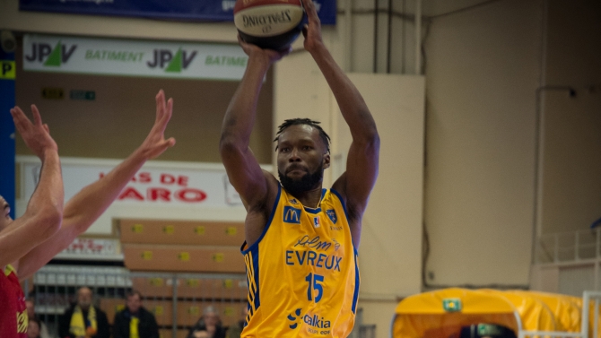 J15 : ALM Evreux 94 - 57 Nantes