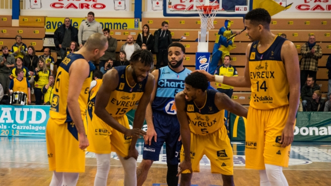 J11 : ALM Evreux 82 - 75 Lille