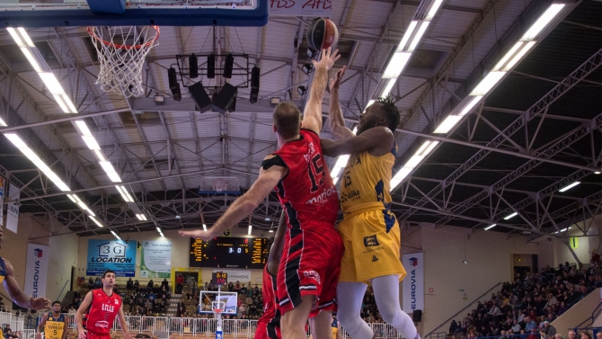 J19 : Lille 94 - 83 Evreux