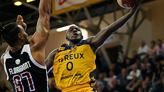 LEADERS CUP J3 : PARIS 85 - 89 EVREUX