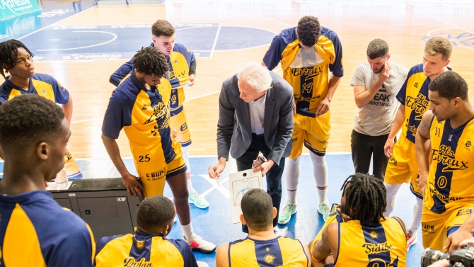 PRO B J15 : AIX MAURIENNE - EVREUX