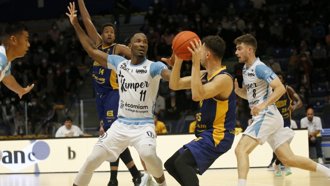 LEADERS CUP J1 : QUIMPER 73 - 68 EVREUX