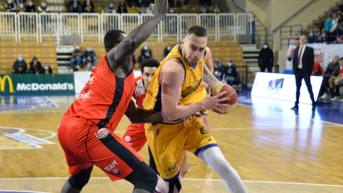 PRO B J7 : EVREUX 85 - 98 AIX-MAURIENNE